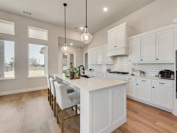 8922  Edna Place , Rowlett Texas 75089