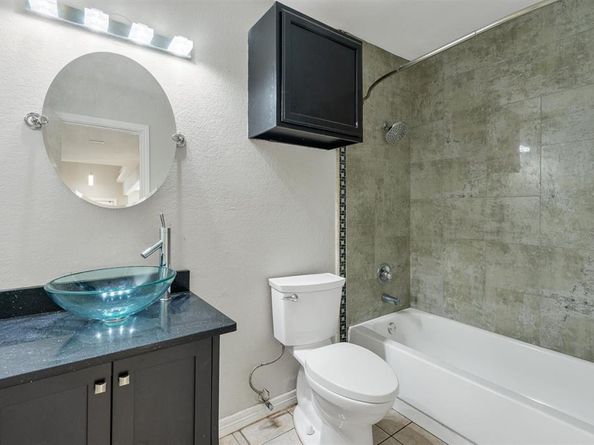 5015  Clover Haven Street , Dallas Texas 75227