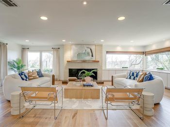 3725  Autumn Drive 