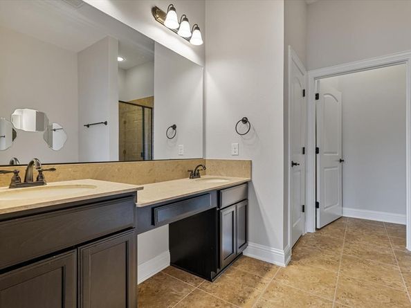 3701  Creek View Drive , McKinney Texas 75071