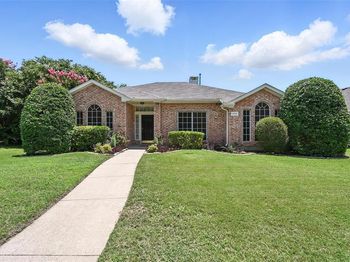 1215  Aylesbury Drive 