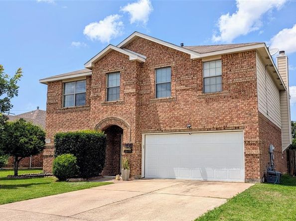 1052  Breeders Cup Drive , Fort Worth Texas 76179