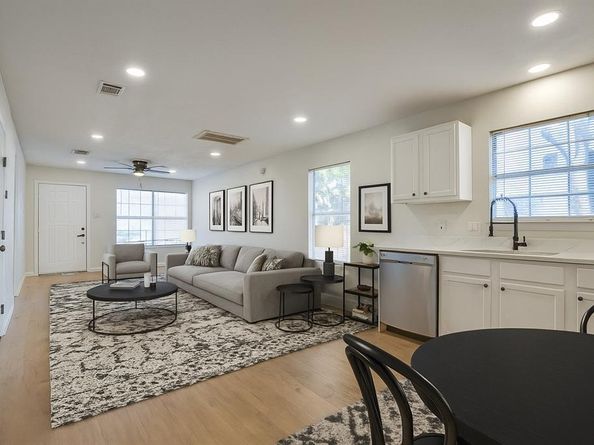 2012  Tennessee Avenue , Dallas Texas 75224