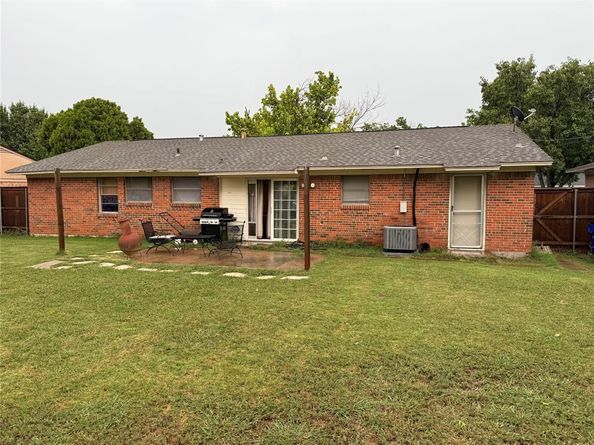 13817  Pyramid Drive , Farmers Branch Texas 75234