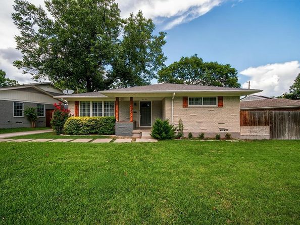 9026  Leaside Drive , Dallas Texas 75238