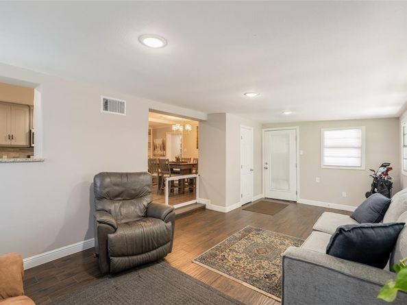 5509  Gilbow Avenue , River Oaks Texas 76114