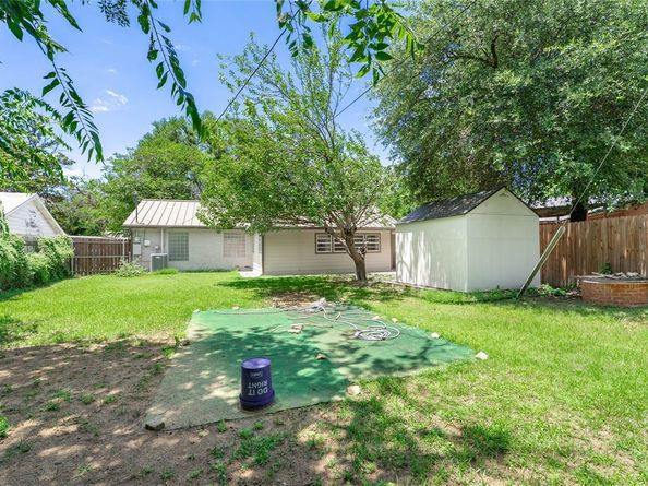5509  Gilbow Avenue , River Oaks Texas 76114
