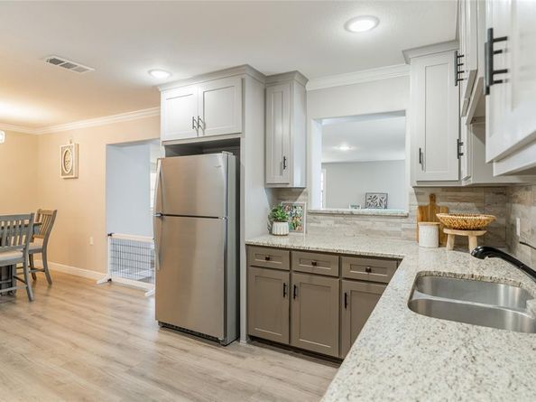 5509  Gilbow Avenue , River Oaks Texas 76114