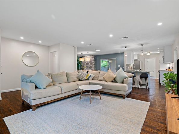 11830  Dixfield Drive , Dallas Texas 75218
