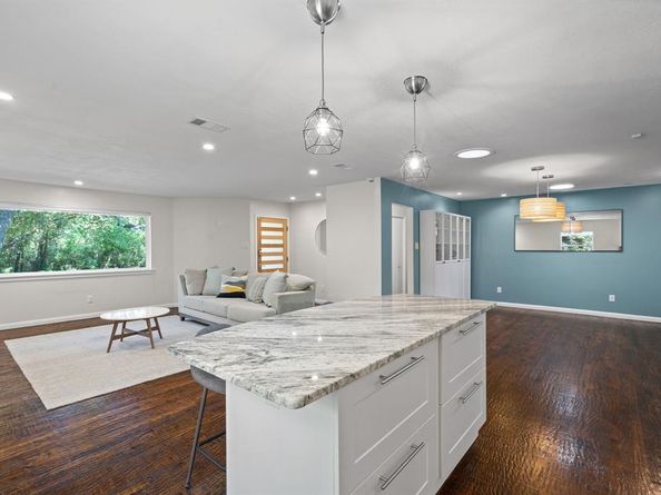 11830  Dixfield Drive , Dallas Texas 75218