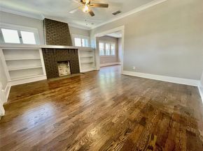 714  Beacon  , Dallas Texas 75214