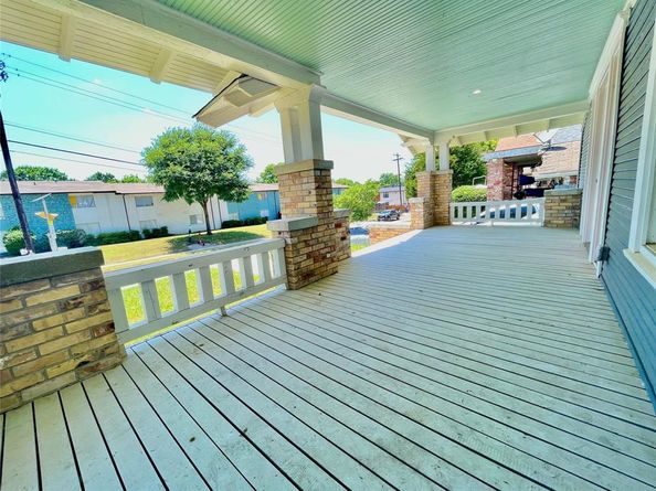 714  Beacon  , Dallas Texas 75214
