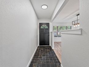 600  Circleview Drive N, Hurst Texas 76054