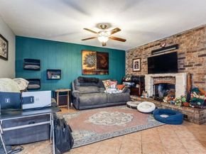 2818  Ashglen Drive , Garland Texas 75043