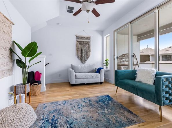 8128  Ardmore Court , Dallas Texas 75231