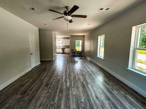 4435  Franklin Street , Lancaster Texas 75134