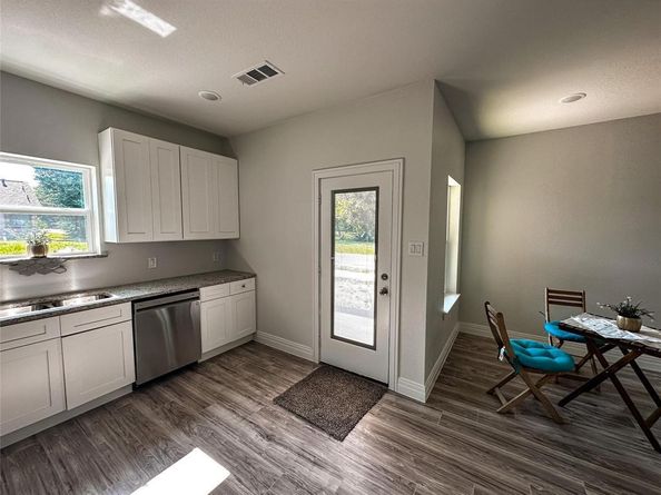 4435  Franklin Street , Lancaster Texas 75134