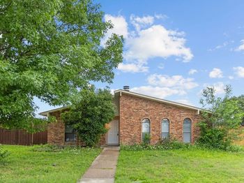 745  Cambridge Drive 