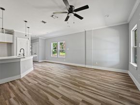 6221  Post Oak Terrace , Fort Worth Texas 76112