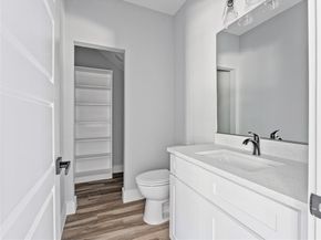 6221  Post Oak Terrace , Fort Worth Texas 76112