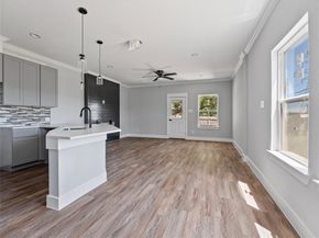 6221  Post Oak Terrace , Fort Worth Texas 76112