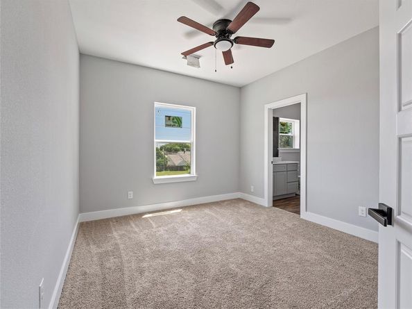 6221  Post Oak Terrace , Fort Worth Texas 76112