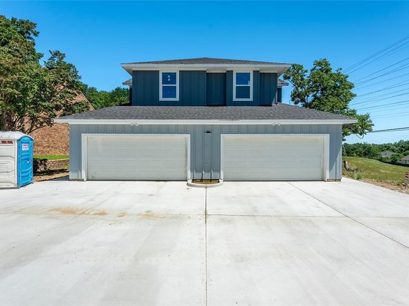6221  Post Oak Terrace , Fort Worth Texas 76112