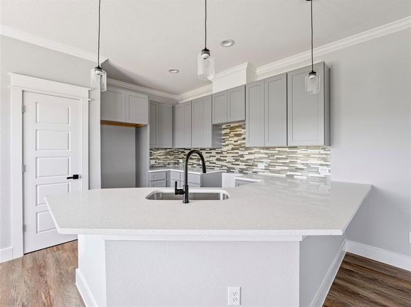 6223  Post Oak Terrace , Fort Worth Texas 76112