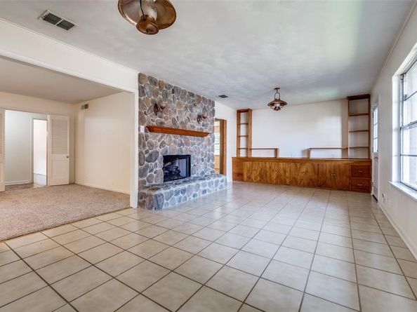 7232  SYRACUSE Drive , Dallas Texas 75214