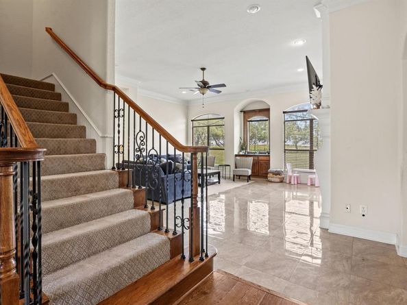 804  Bentwater Parkway , Grand Prairie Texas 75104
