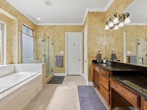 804  Bentwater Parkway , Grand Prairie Texas 75104