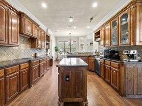 804  Bentwater Parkway , Grand Prairie Texas 75104