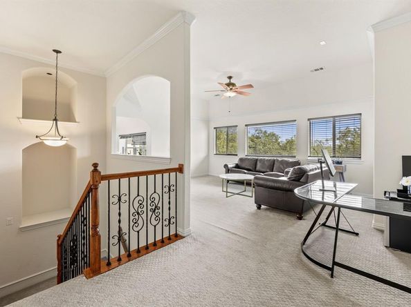 804  Bentwater Parkway , Grand Prairie Texas 75104