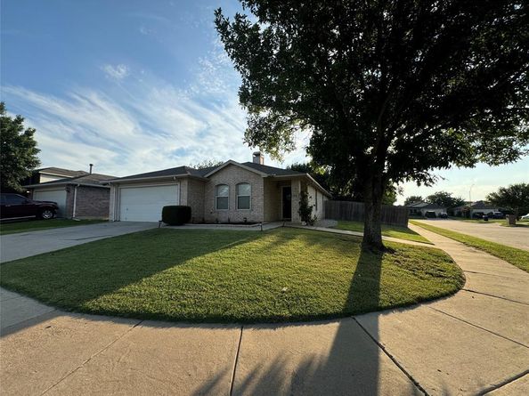 8732  Fox Meadow Way , Fort Worth Texas 76123