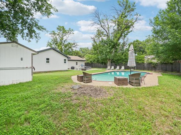 6917  Overhill Road , Fort Worth Texas 76116