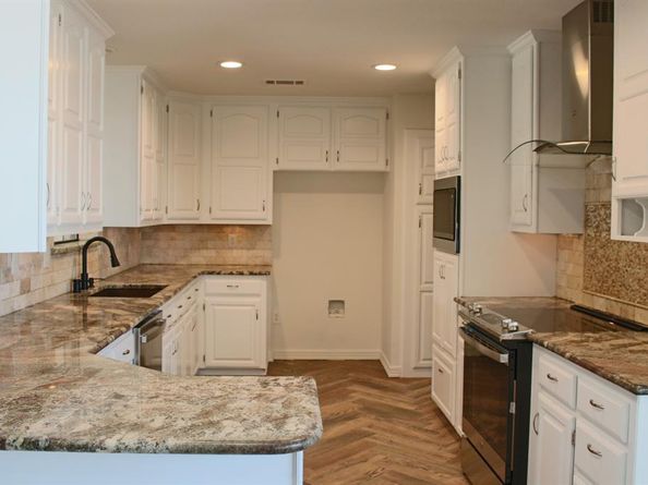 3914  Tawakoni Lane , Garland Texas 75043