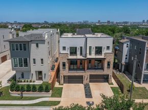 1021  Mobile Street , Dallas Texas 75208