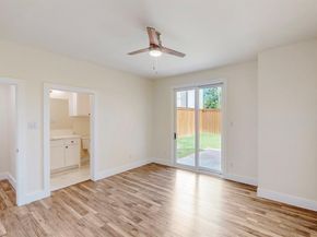1021  Mobile Street , Dallas Texas 75208