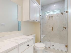 1021  Mobile Street , Dallas Texas 75208