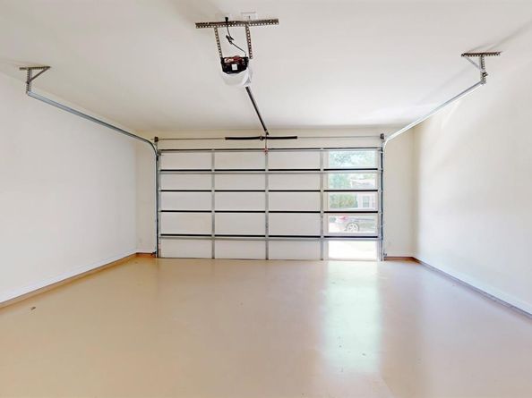 1021  Mobile Street , Dallas Texas 75208