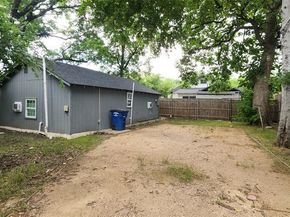 1806  Maryland Avenue , Dallas Texas 75216