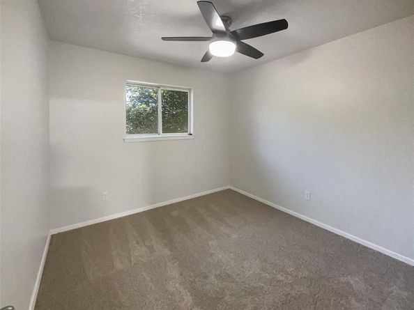 1985  Shorewood Drive , Grapevine Texas 76051