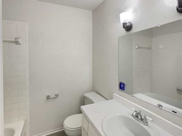 1985  Shorewood Drive , Grapevine Texas 76051