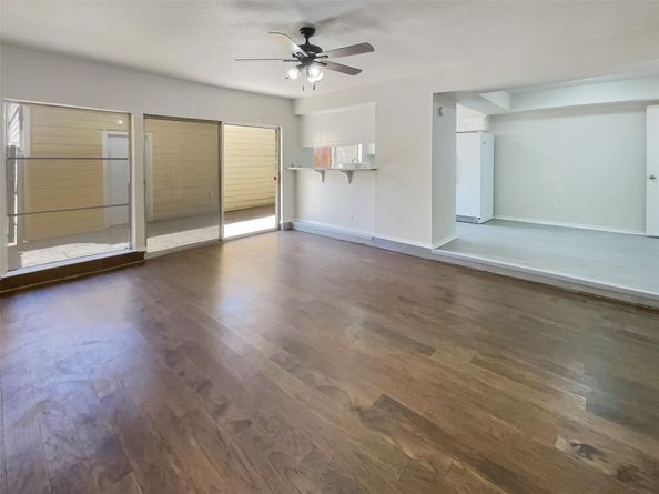 1985  Shorewood Drive , Grapevine Texas 76051