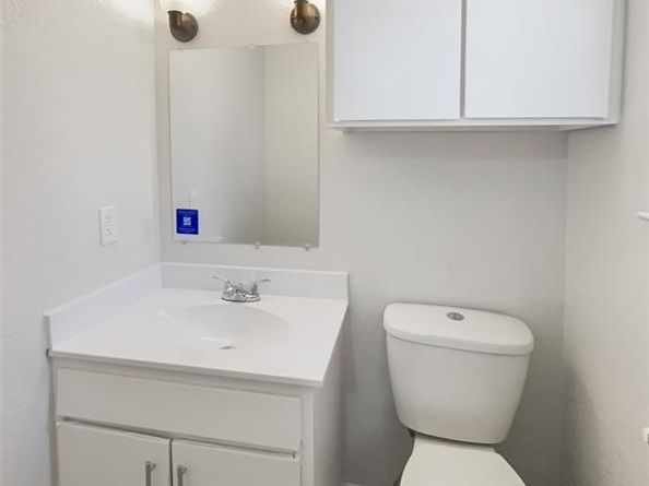 1985  Shorewood Drive , Grapevine Texas 76051