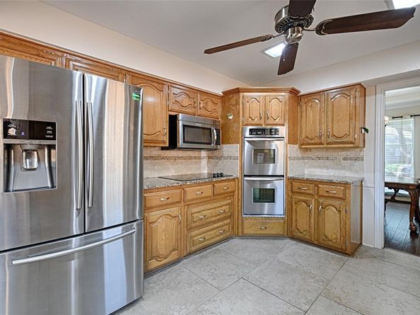 9727  Amberley Drive , Dallas Texas 75243