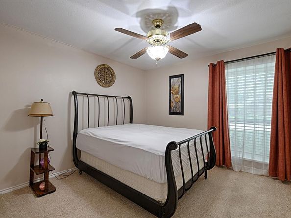 9727  Amberley Drive , Dallas Texas 75243