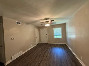 2506  Normont Circle , Fort Worth Texas 76103