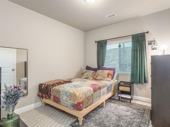 1230  Chattahoochee Drive , Savannah Texas 76227