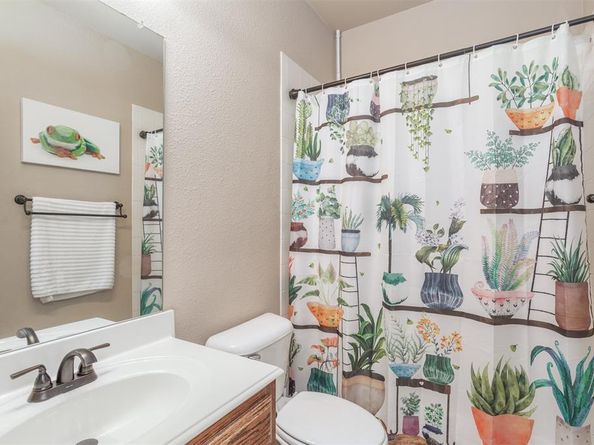 1230  Chattahoochee Drive , Savannah Texas 76227